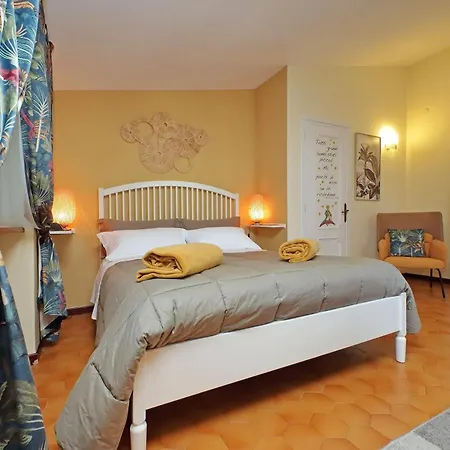 Villa Gisi Guest House Fiumicino Exterior photo